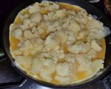 Foto del paso 6 de la receta Tortilla de coliflor rellena de queso 🧀