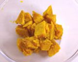A picture of step 3 of Crunchy Kabocha Squash Pie for Halloween.