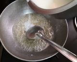 A picture of step 2 of Suji ke gulabjamun.