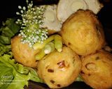 Foto langkah ke 5 dari resep Bola bola Tahu isi puyuh.