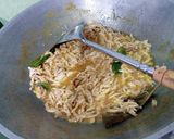 Foto langkah ke 5 dari resep Ayam suwir manis gurih.