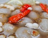 Foto langkah ke 7 dari resep Baso aci kuah pedas.