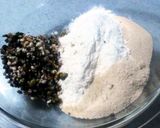 A picture of step 1 of Healthy Mixed Grain Bread.