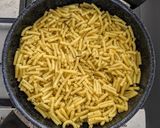 A picture of step 4 of Simple macaroni cheese.