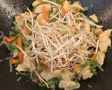 Foto del paso 4 de la receta: Yakisoba de pollo