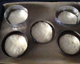 A picture of step 5 of Sesame Seed Hamburger Buns.