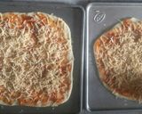 Foto langkah ke 6 dari resep Pizza homemade enak.