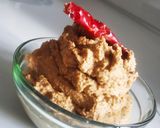 A picture of step 2 of Peanut chutney.