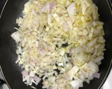 Foto del paso 5 de la receta: Chuletas de aguja en salsa con guarnición de champiñón al horno y arroz hervido con trufa rallada