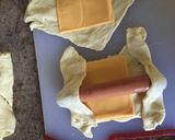 A picture of step 3 of Hot Dog Crescents.