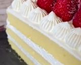Foto langkah ke 5 dari resep Japanese strawberry shortcake.