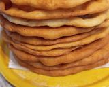 Házi kelt egyszerű LÁNGOS (tojásmentes) recept fázis 10 fotója