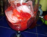 Foto langkah ke 3 dari resep 82. 🍓Korean Milk Strawberry 🍓.