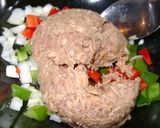 Foto del paso 6 de la receta: Ensaladaarco iris ( de arroz con atun ) y salchichas rellenas!!!!