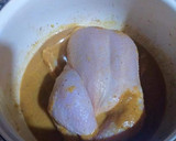 Foto del paso 16 de la receta: Pollo relleno de frutas pasas a la imperial al horno