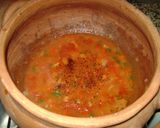 Foto del paso 9 de la receta: Mariscos en salsa de tomate con arroz en olla de barro
