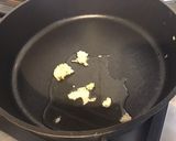 Une image de l'étape 3 de Pommes de terre grenailles et carottes rôties à l ail,cumin et herbes de Provence.