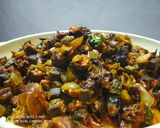 A picture of step 5 of Bhindi masala.