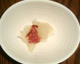 A picture of step 4 of Flower Viewing Mochi Dumplings.