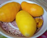 A picture of step 1 of Mango Mousse.