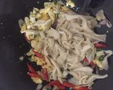 Foto langkah ke 5 dari resep Tumis Jamur.