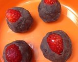 A picture of step 3 of For Mother's Day! Strawberry Daifuku For Beginners.