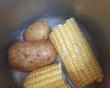 A picture of step 1 of Corn crispy cutlets 😋.