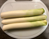 Foto del paso 1 de la receta: Puerros al horno 🥗