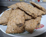 Foto del paso 2 de la receta: Crackers mix de semillas y orégano