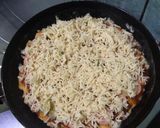 Foto langkah ke 4 dari resep Pizza Teflon (Pake Roti Tawar) 🍕🍞.