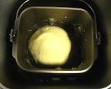 A picture of step 2 of Vanilla Milk Rolls Using a Creamy Insert Sheet.
