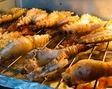 รูปขั้นตอนการทำที่ 3 ของ กุ้งแม่น้ำอบเนยกระเทียม