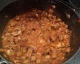 A picture of step 4 of Blondie's Sausage Stroganoff.