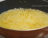 Foto langkah ke 3 dari resep Kentang Mustofa (tanpa kapur sirih, tetep renyah!).
