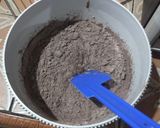 Foto langkah ke 4 dari resep Fudgy Brownies Cupcake.