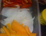 A picture of step 2 of Pad Thai x Any Vegetables.