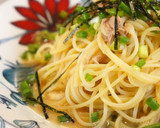 A picture of step 5 of Simple Pasta Tossed With Umeboshi and Shio-kombu.