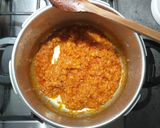Paprikás krumpli kolbásszal recept fázis 2 fotója