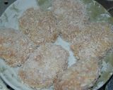 A picture of step 3 of Easy Menchi Katsu (Deep-fried Minced Meat Patties).