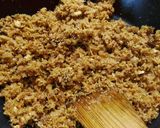A picture of step 1 of Narkel naru.