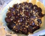 Une image de l'étape 7 de Tourte aux prunes d'ente et noix.