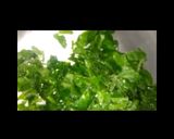 A picture of step 8 of Aloo palak.