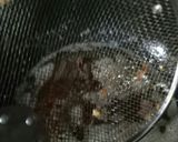 Foto langkah ke 4 dari resep Udang Goreng Sambal Embe.