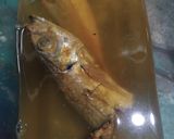 Foto langkah ke 1 dari resep Ikan Asin Masak Asam.