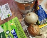 Фото кроку 1 до Куриные шарики в томатно-сметанном соусе 😋.