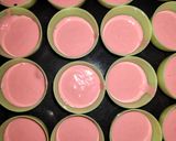 Foto langkah ke 5 dari resep Bolu Kukus "Semacha" (Semangka Isi Cream Matcha).