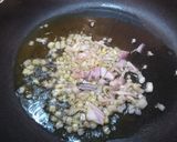 Foto del passaggio 1 della ricetta Risotto piselli e zafferano