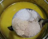 Foto langkah ke 1 dari resep Ketupat Sayur Bumbu Kuning.