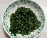 Foto langkah ke 2 dari resep Bayam ala korea (Korean spinach).
