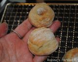 A picture of step 16 of Garlic knots.
